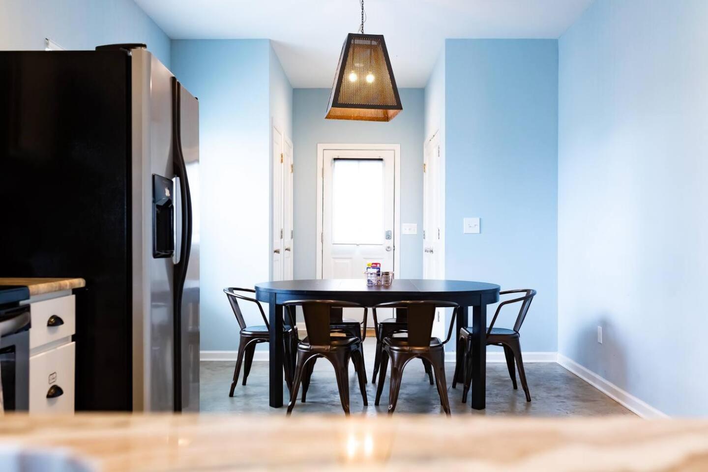 Вилла Clean & Serene House Studio - Easy Onoff I-40 Мемфис Экстерьер фото